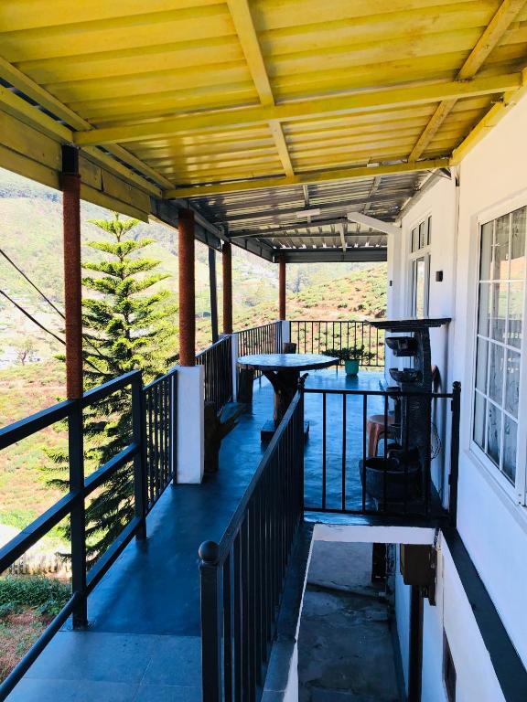 Top view cottage - Ferienwohnung Nuwara Eliya