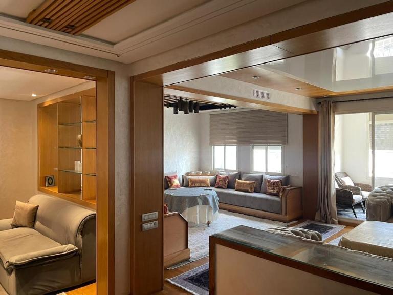 Apartment luxurious a Hay Riad - Ferienwohnung Rabat