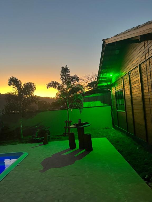 Casa com piscina - B&B Penha