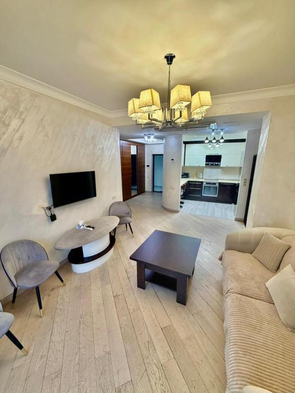 Cozy apartment with 3 bedrooms on Buzand 17 - B&B Ereván