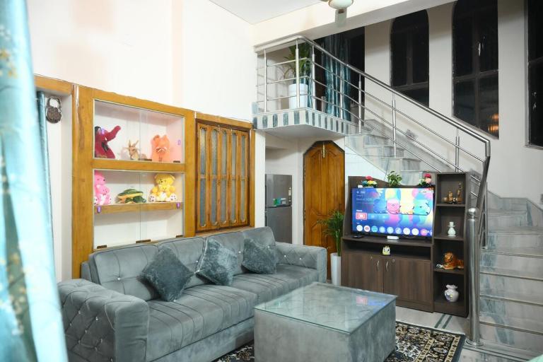 Archana Home Stay - 10 min from Baidhyanath Temple - Ferienwohnung Deoghar