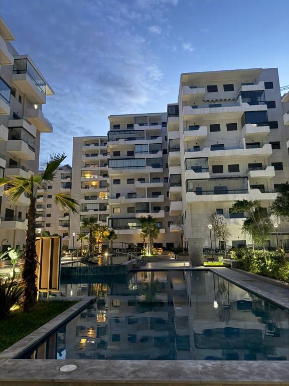 Cozy Studio Vue sur Piscine à Ocean Park Zenata City Eco - Chambres d'hôtes Aïn Harrouda