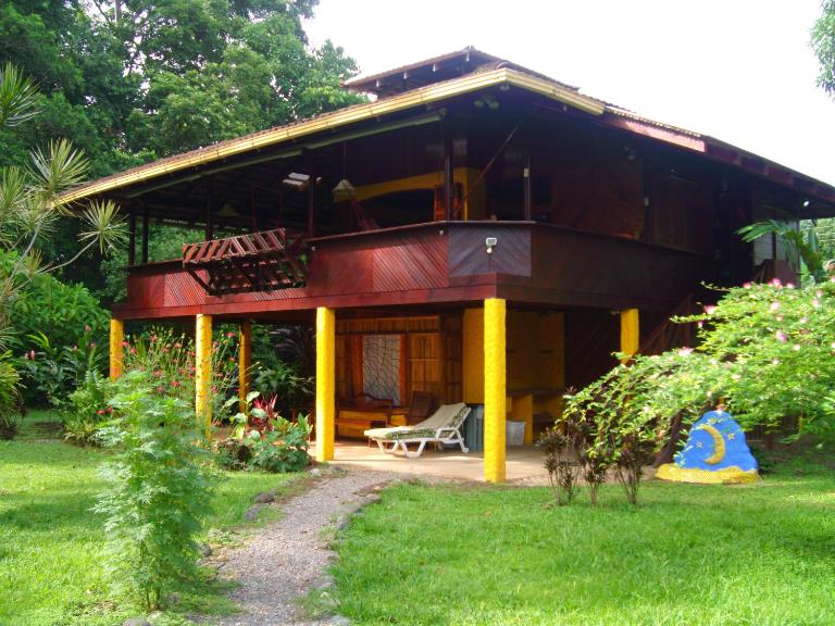 Magic Moon Beach House - Chambres d'hôtes Puerto Viejo de Sarapiqui