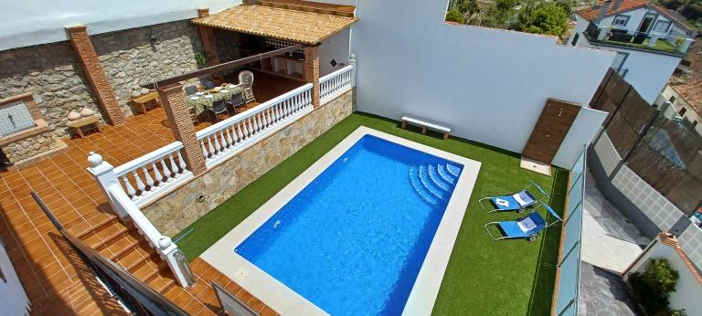 Villa Cuesta Colorada - B&B Huétor Santillán