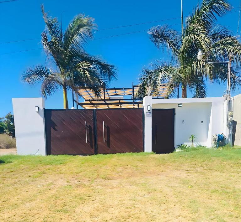 Puerto San Carlos Bay House & Tours -1st & 2nd Floor- - Ferienwohnung Puerto San Carlos