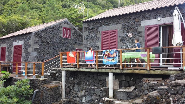 Adega dos Terceira - B&B Baía de Canas