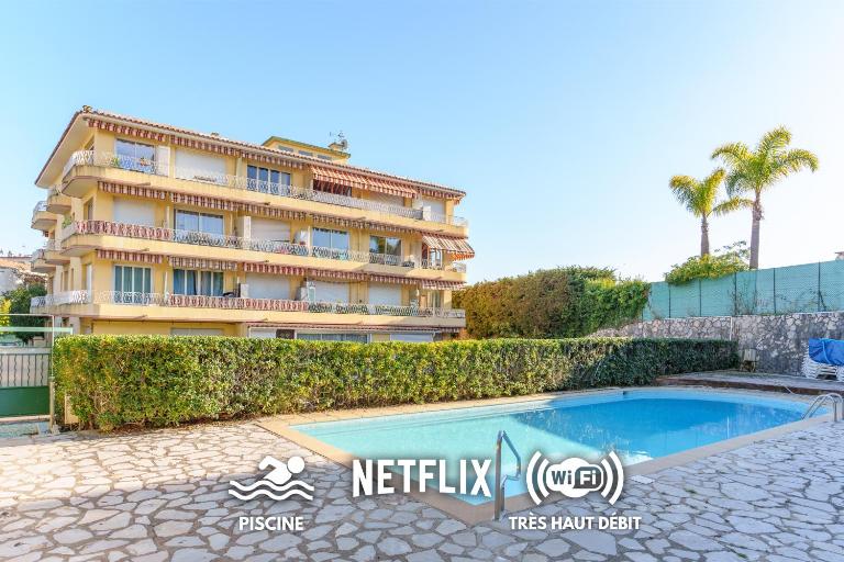Le Léo - Terrasse, Parking, Piscine, Netflix - B&B Villeneuve-Loubet