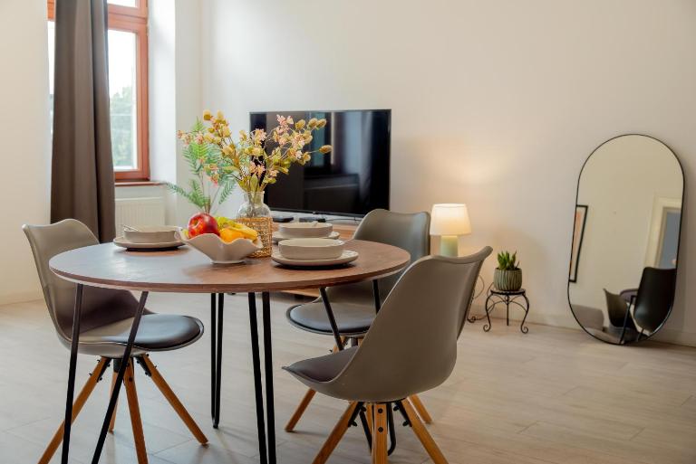 Scandinavian Central spacious apartment - Ferienwohnung Košice