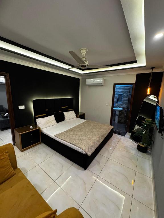 Stay Prime Apartments - B&B Lahore