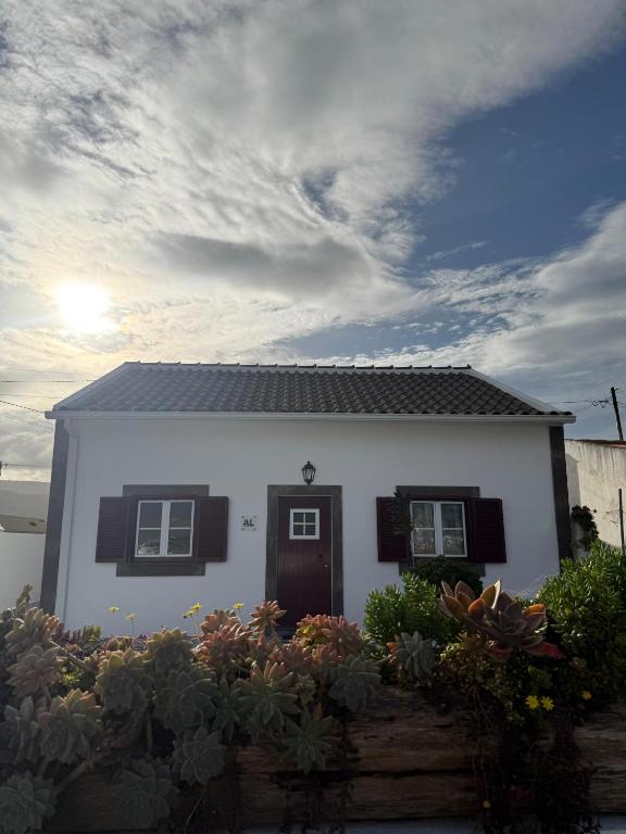 Refúgio das Pedreiras - B&B Praia da Vitória