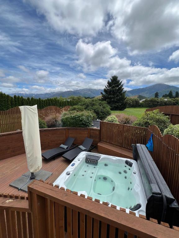 Vibrant Living Retreat - B&B Hanmer Springs