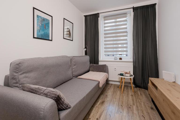 Toruń Studzienna Cozy Urban Studio by BookingHost - B&B Torun