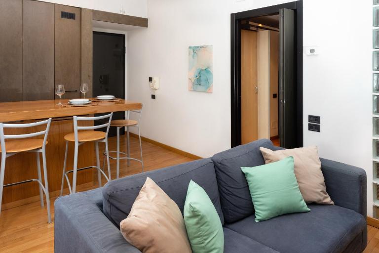 ArtStay Apt Duomo, Super Central, M2, M3 & M1 - Bed and Breakfast Milaan