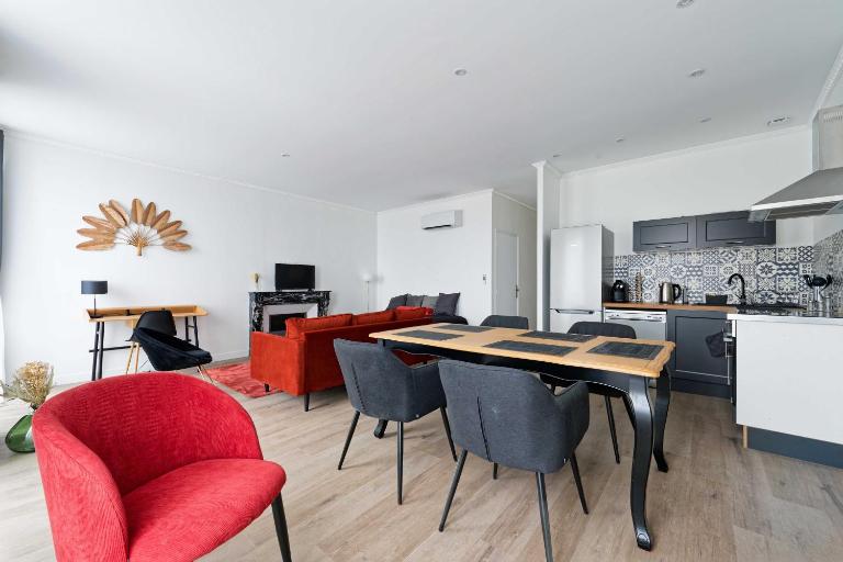 Villa Napoléon - Appart'hôtels au coeur d'Autun - Contact Hôtels - B&B Autun