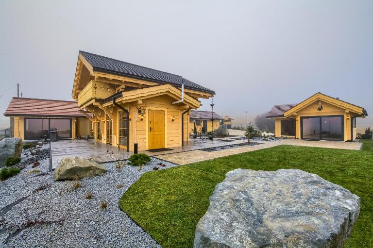 Domki Pod Łanem - B&B Tylicz