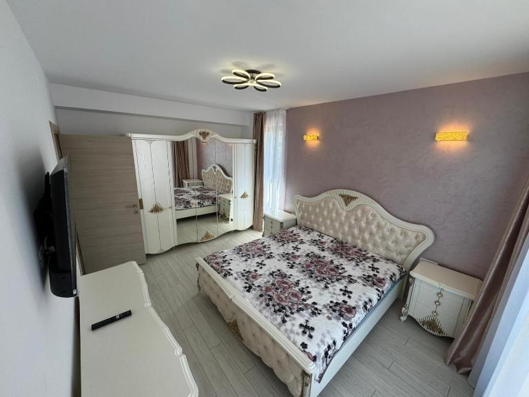 Sarah Apartment - B&B Constanza
