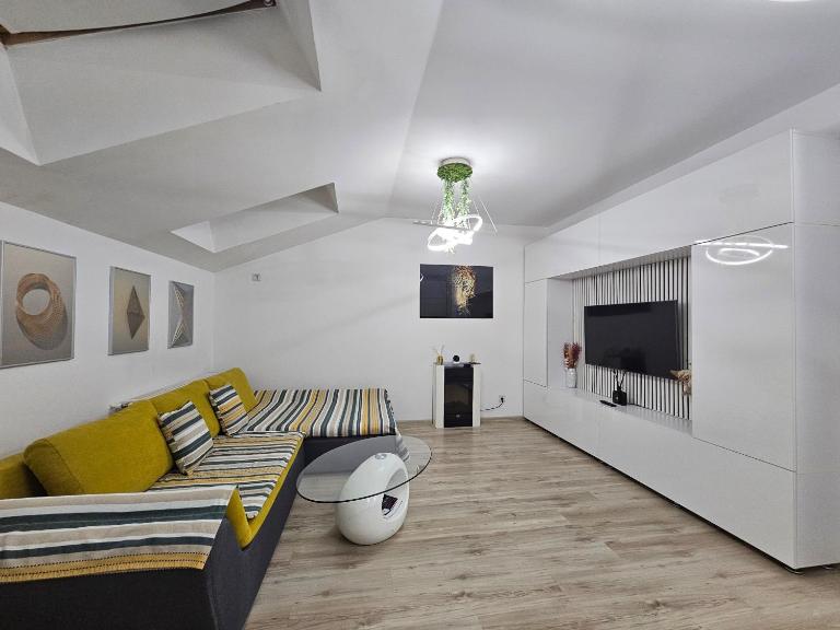 25 Cozy Palm Apartment - B&B Bucharest
