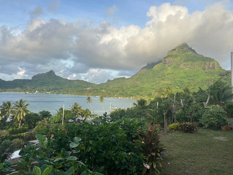 Tiamatai Bora Lodge - Fare Moana - B&B Paripari