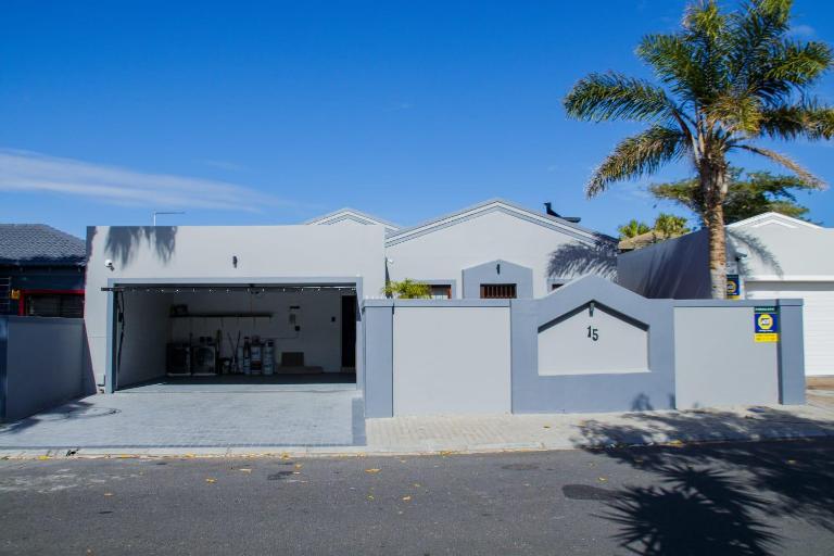 Milino Guest House - B&B Cape Town