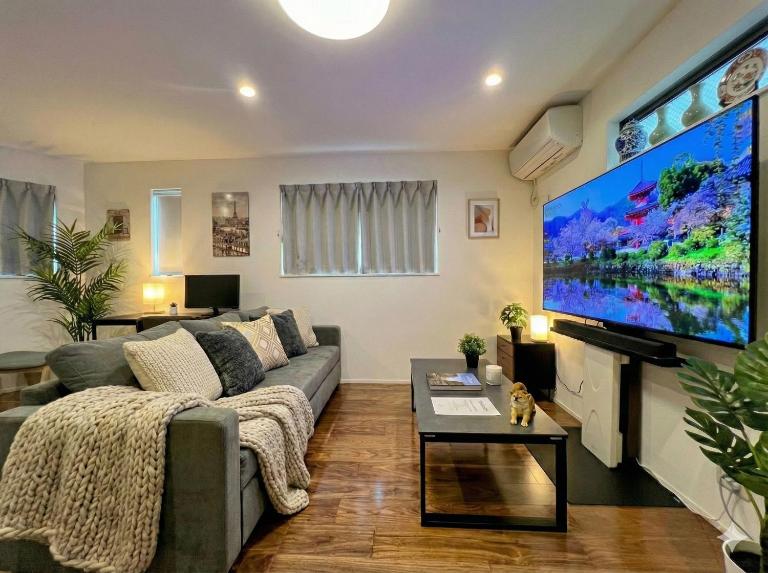 Brand New Modern Haven 7-Min Walk to Shinkoenji Station 9-Min Train to Shinjuku - Ferienwohnung Tokio
