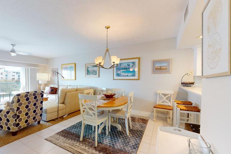 NSB Oceanwalk 1-405 - B&B New Smyrna Beach