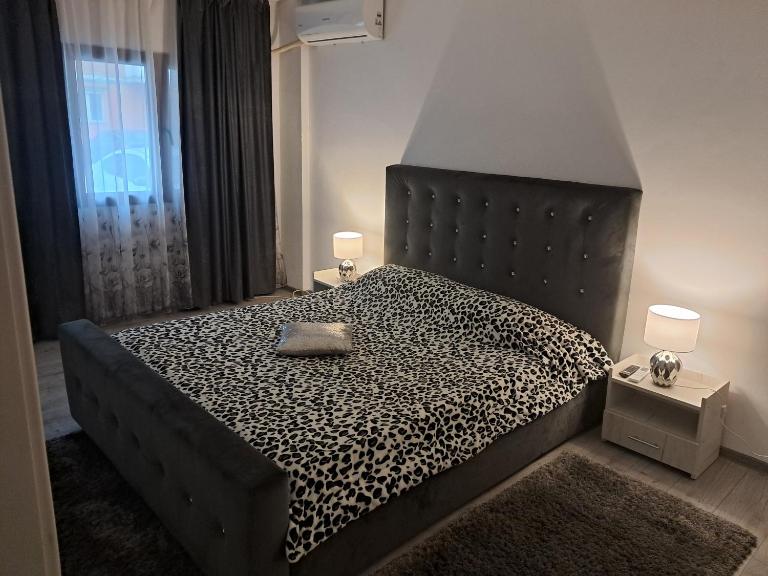 NECTARIA Apartament - Ferienwohnung Băile Herculane