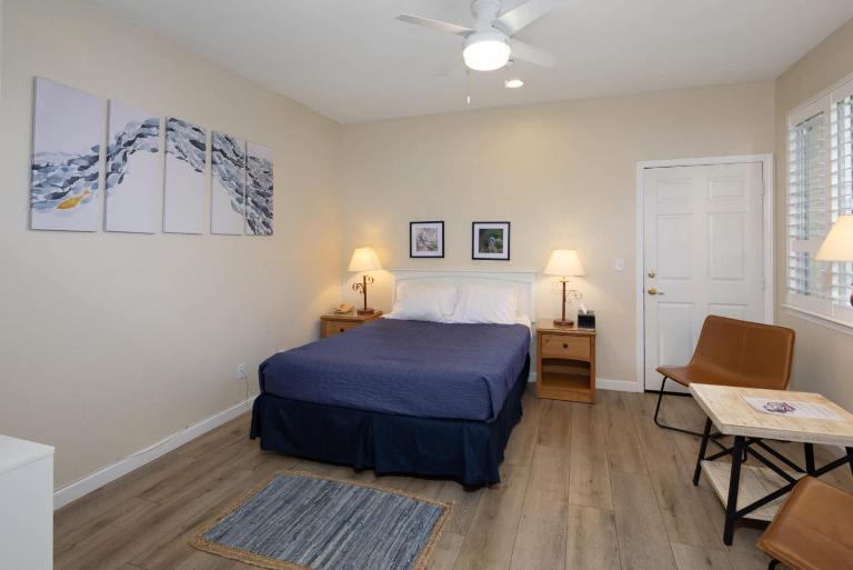 Coastal Glow - B&B Oceano