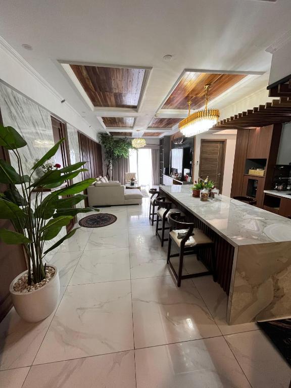 Apartemen SKY HOUSE BSD 120m2 LUXURY BALCONY 2nd Floor NEAR ICE BSD - B&B Sampora Satu