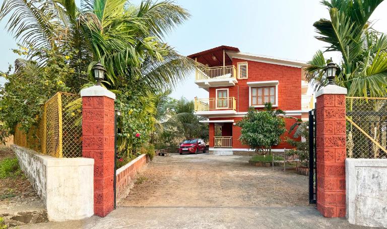 Shlok Villa - B&B Bāmangaon
