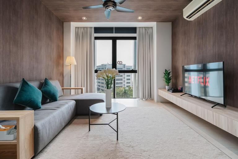 Stylish Muji Inspired Lumi Tropicana Apartment with KL Skyline View PS4 Console and Board Games B-22 - Chambres d'hôtes Petaling Jaya