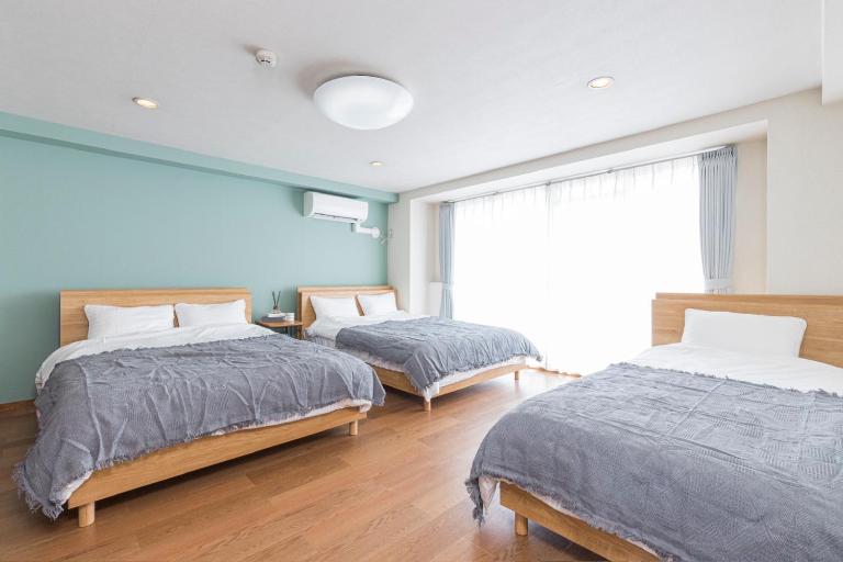 Spacious 1120feet , 3-Bedroom Apartment near Ikebukuro, 2 Minutes to Train - Chambres d'hôtes Tokyo