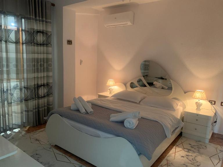 Fabio's Apartament - B&B Pogradec