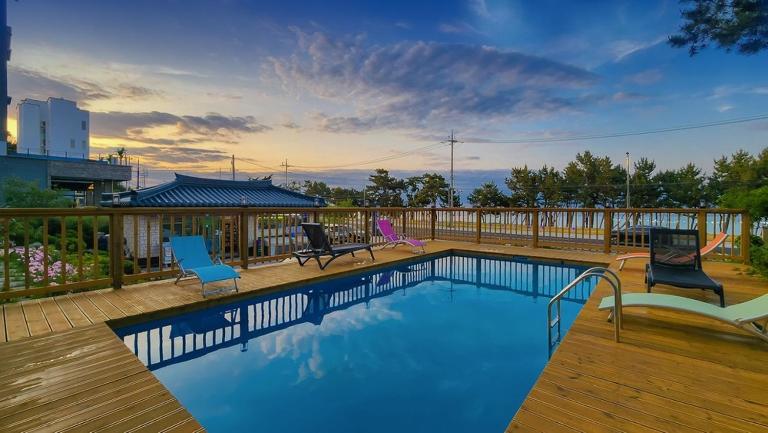 Gyeongpo Blue Beach Pension Gangneung - B&B Gangneung