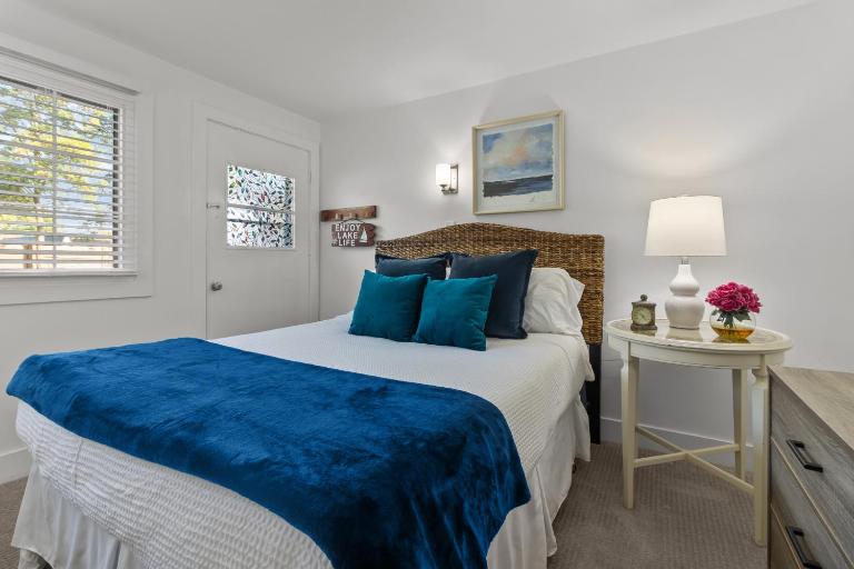 7-Guest American House Dwtn WB Steps to Beach - Ferienwohnung Lake Geneva