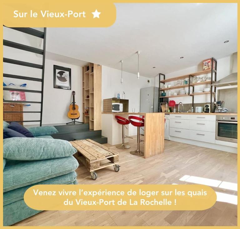 APPARTEMENT SUR LE PORT - Duplex Cosy & Moderne Face au Port - Wifi Gratuite - Parfaitement Équipé - B&B La Rochelle