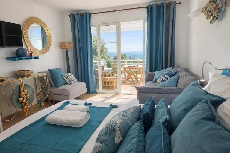 Studio Mer 2/3 à 4 pers - face à la mer - B&B Courcelles