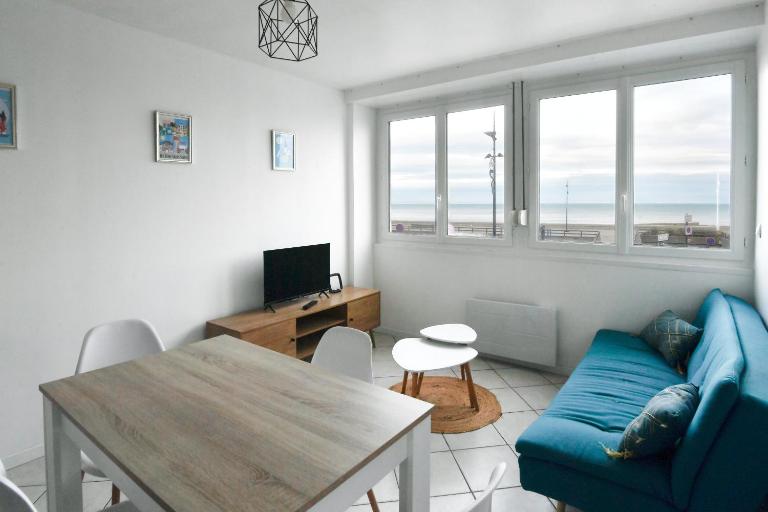 L'Échappée Belle Vue Mer Neuf et Cosy pour 2 - Bed and Breakfast Le Tréport