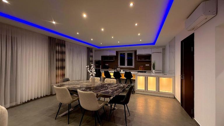 Luxueux appartement T3 - B&B Albertville