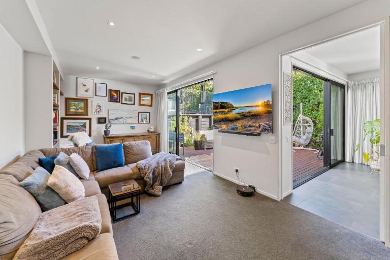 Central Oasis - B&B Nelson