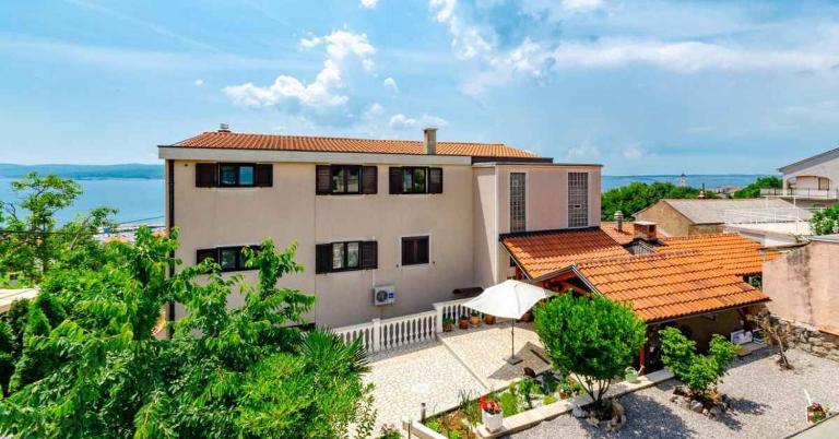 House and Apt. in Crikvenica 39364 - B&B Crikvenica
