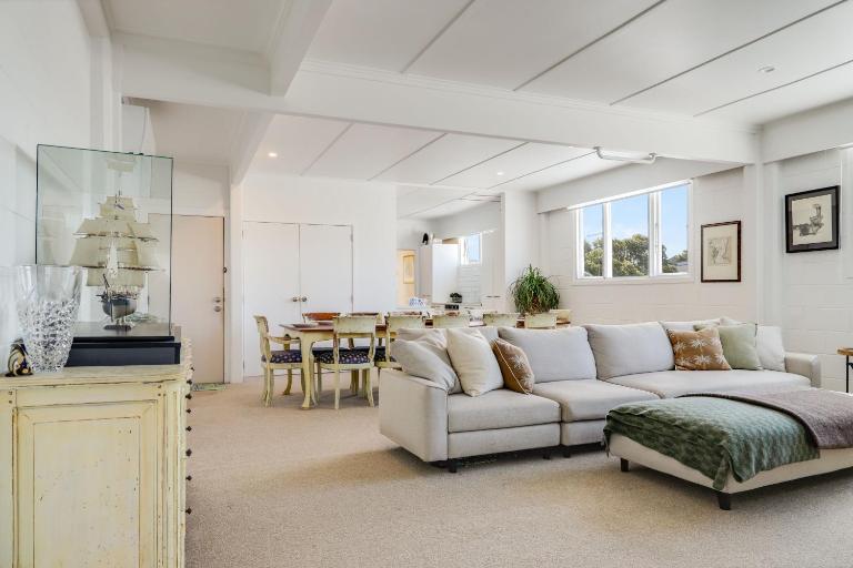 Hosts on the Coast The Whitianga Loft - Bed and Breakfast Whitianga