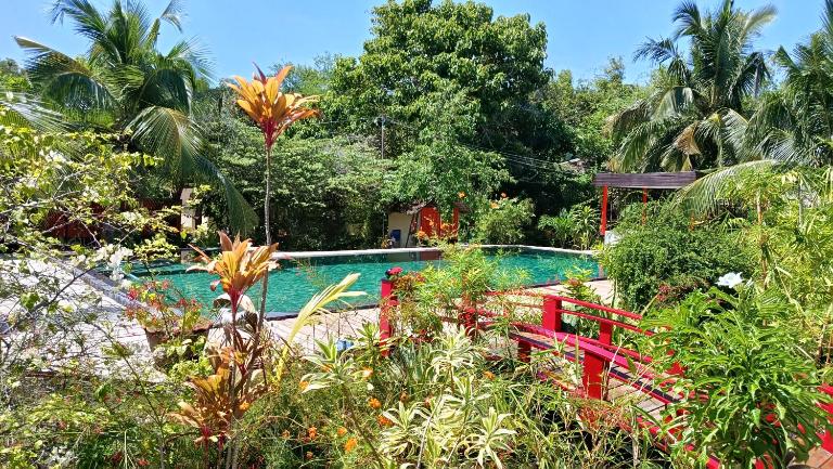 Molmol Cafe - B&B Larena