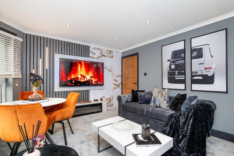 The Apartment - B&B Paisley