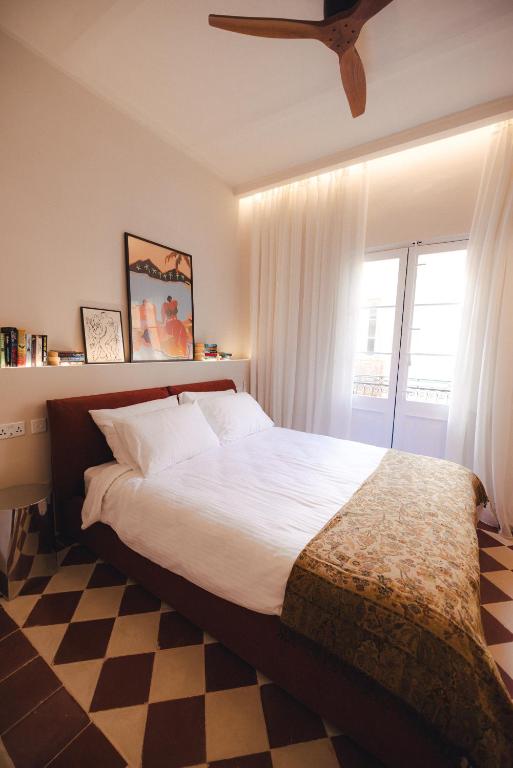 Ray's Suites 2 - Stylish apartment with balcony - B&B Valletta