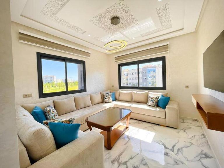 Comfort Apartments 8 & Restaurant Experience - Ferienwohnung Tanger