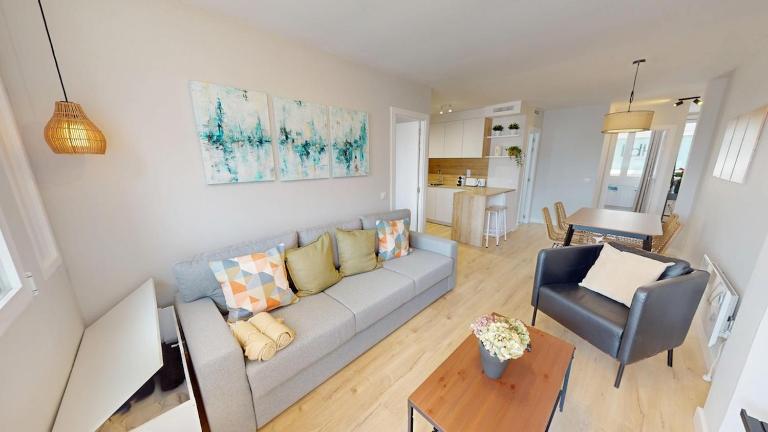 Stunning 2-bedrooms penthouse in Cuatro Caminos - Artistas 2 - B&B Madrid