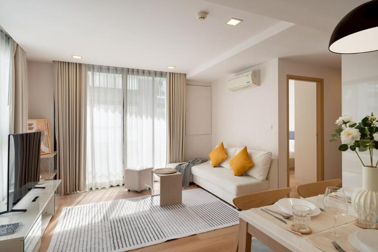 2BR2BA BTS Thonglor Rooftop Pool Gym BBQ Low - Chambres d'hôtes Bangkok