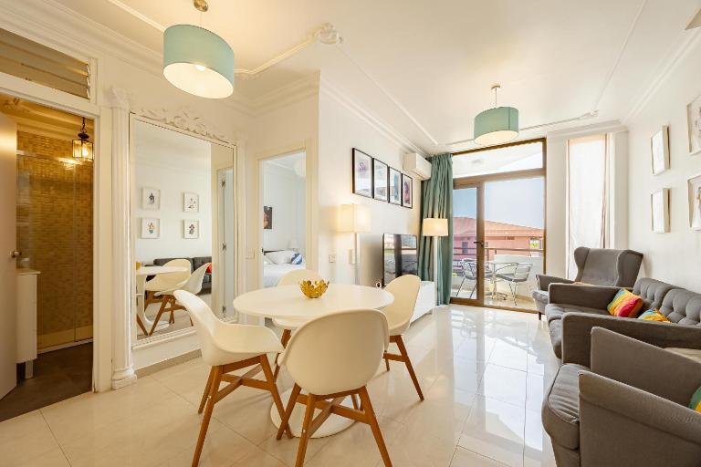 HDFM Collection - Yumbo Centrum - B&B Playa del Inglés