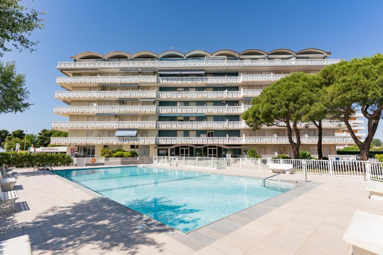 Condominio Al Portesin B - B&B Porto Santa Margherita