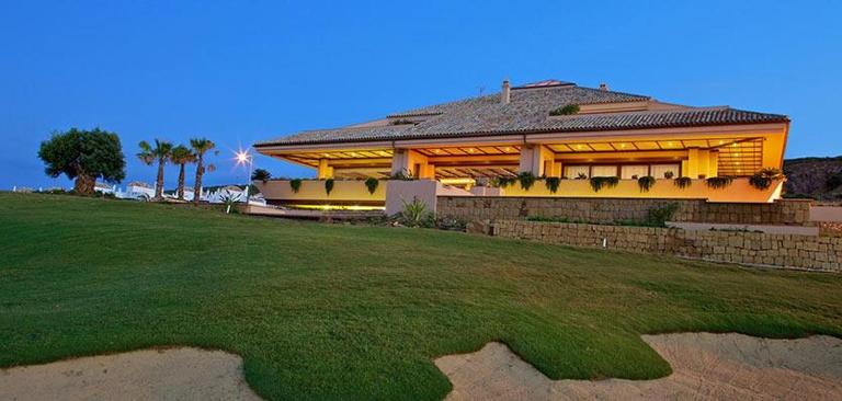 Valle Romano Golf Resort Estepona - Bed and Breakfast Estepona